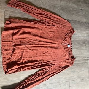 Old Navy size small burnt orange colored long sleeve shirt